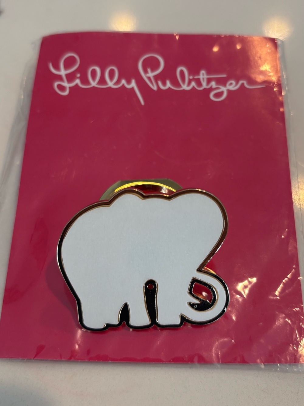 Lilly Pulitzer White and Gold Elephant Phone Ring New in package